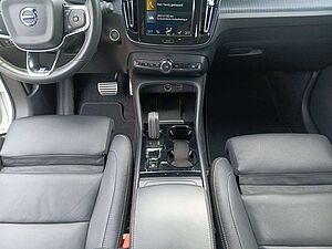 Volvo  D4 AWD R-Design  Pano/Cam/Standheiz.