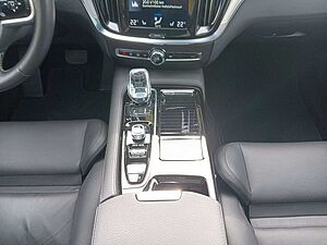 Volvo  T6 Inscription AWD Pano/Head-up/360°