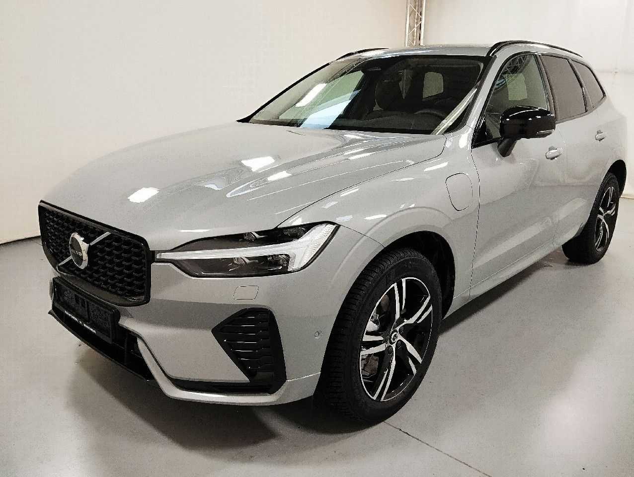 Volvo  T6 Plus Dark Recharge AWD !360°+PANO+ST-HZG