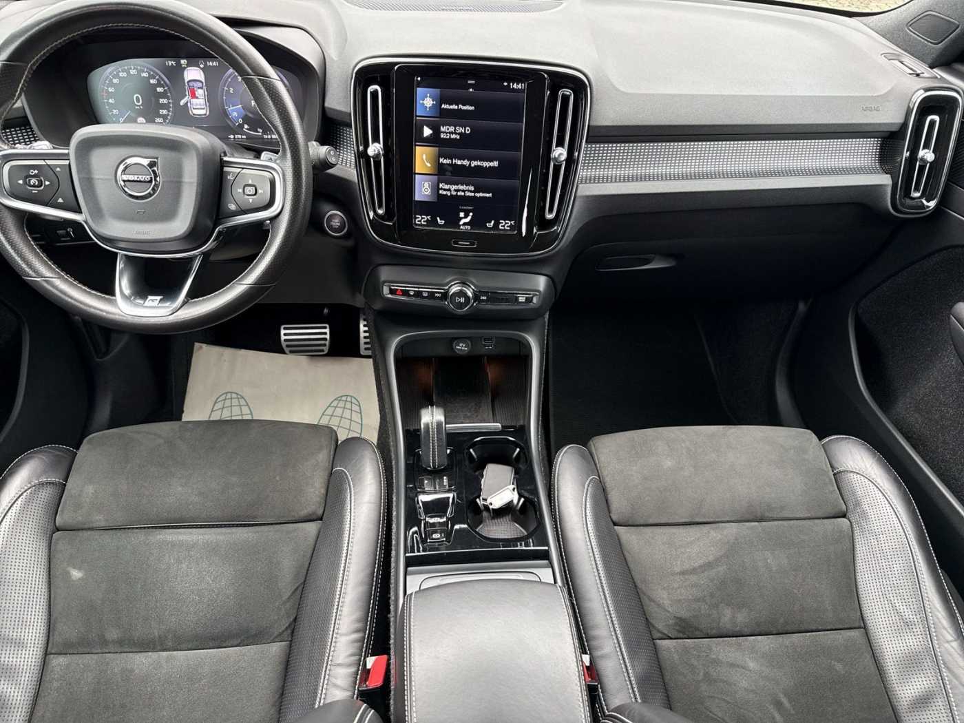 Volvo  T4 R-Design 2WD !! ! RFK+AHK+ACC+BLISS !! !