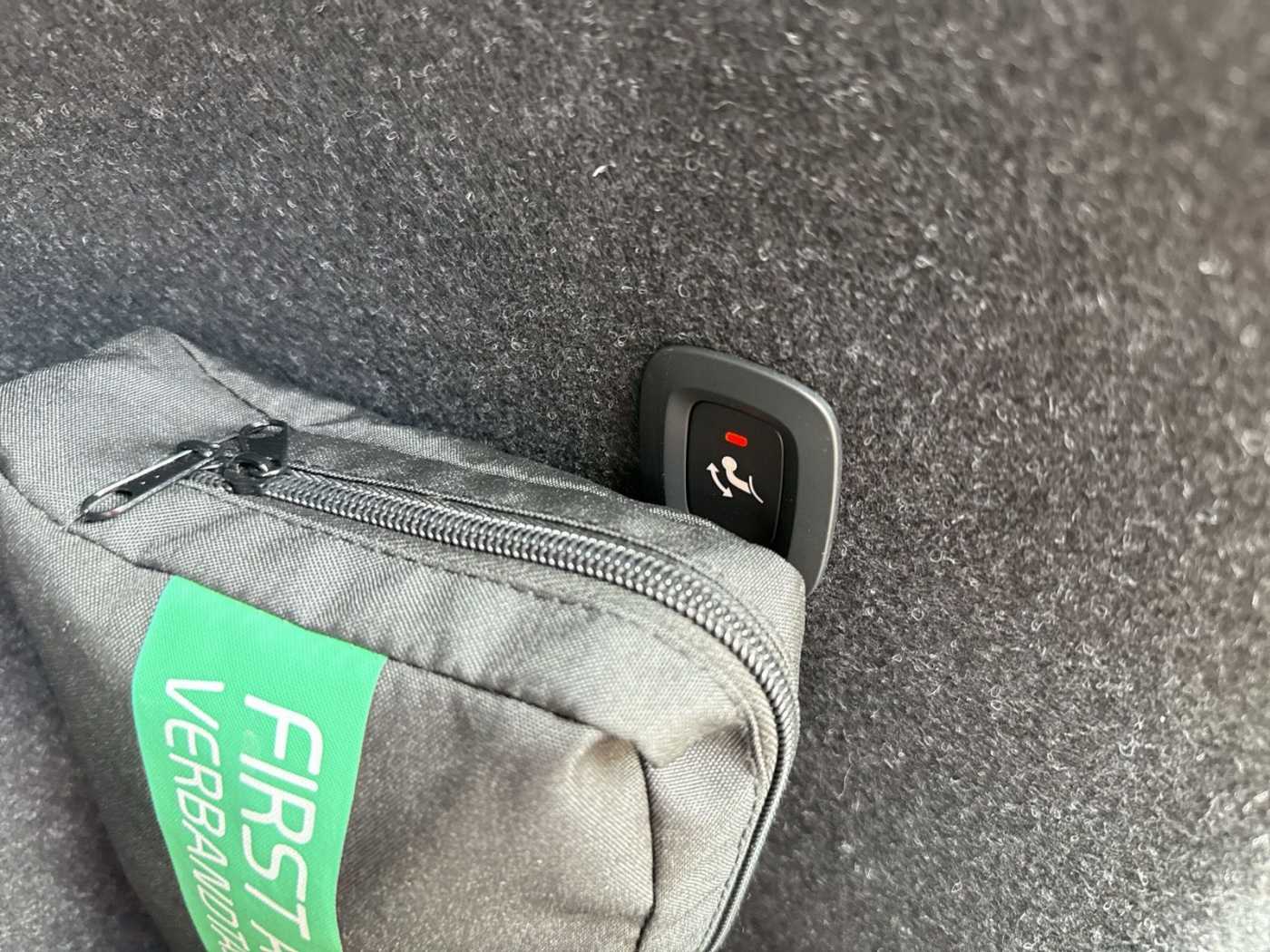 Volvo Plus Recharge Pure Electric 2WD !! WINTER-PA.