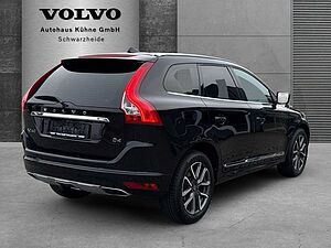 Volvo  D4 Summum 2WD !! NAVI+LEDER+XENON+AHK+RFK! !