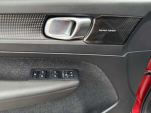 Volvo  T4 R-Design 2WD !! ! RFK+AHK+ACC+BLISS !! !