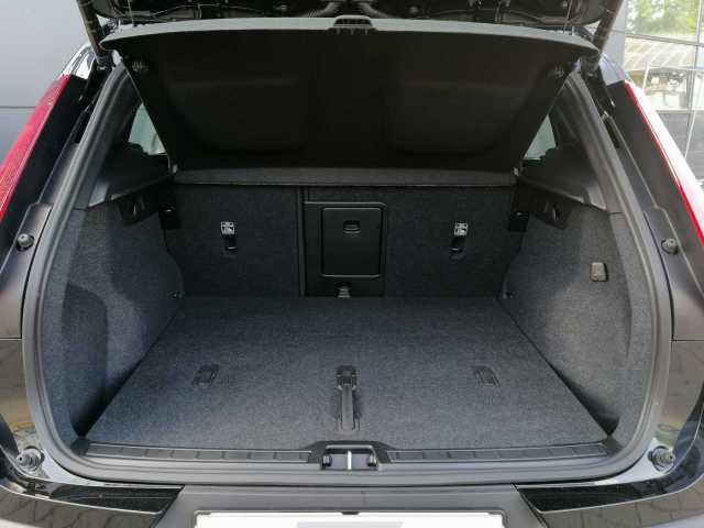 Volvo  T2 2WD Plus Dark Navi/ Kamera/ uvm.