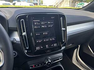 Volvo  T2 Plus Dark+Kamera+Navi+Keyless+LED