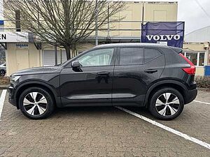 Volvo  Momentum Pro 2WD PILOT*LED*NAV*uvn.