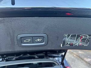 Volvo  T4 Recharge Inscription Exp. Pano-GSD*RKF*20Zoll uvm.