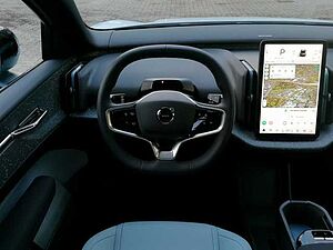 Volvo  Ultra Twin Motor AWD 360° / ACC / LED