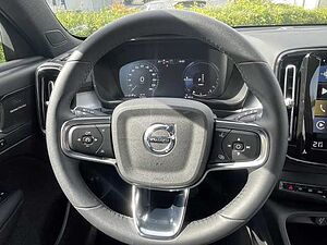 Volvo  T4 2WD Plus Dark Recharge ACC /AHK/ 360°