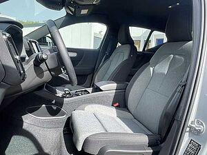 Volvo  T4 2WD Plus Dark Recharge ACC /AHK/ 360°