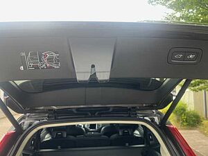 Volvo  T8 AWD Recharge Plus Dark Pano/ 360°/ AHK
