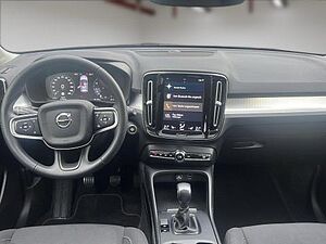 Volvo T2 2WD Momentum Pro NAVI/ LED/ RFK