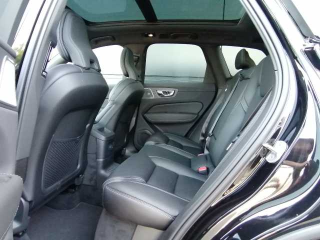 Volvo  T8 AWD Recharge Ultimate Black Edition
