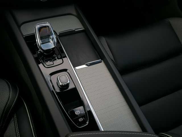 Volvo  T6 AWD Plus Black Edition Recharge