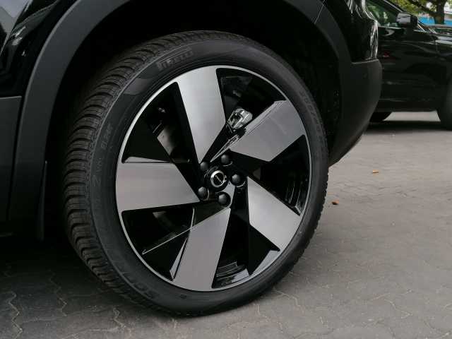 Volvo  Ultimate Pure Electric 2WD