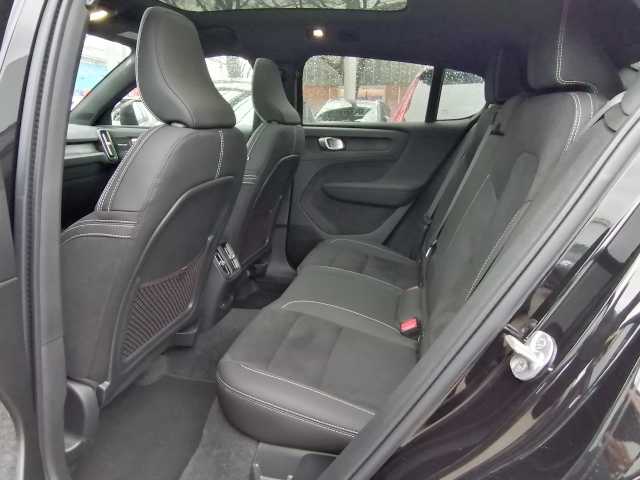 Volvo  Ultimate Pure Electric 2WD