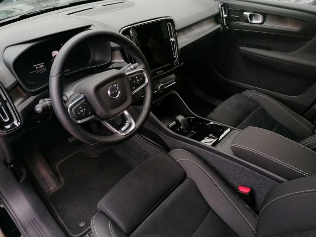 Volvo  Ultimate Pure Electric 2WD