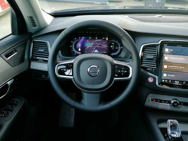 Volvo  T8 AWD Plus Dark 7-Sitzer