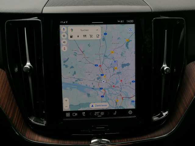 Volvo  T6 AWD Twin Engine Plus Dark