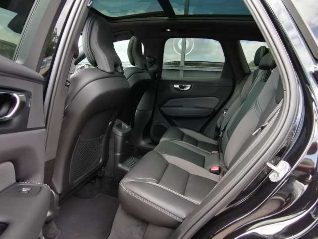 Volvo  T6 Twin Engine AWD Plus Black Edition