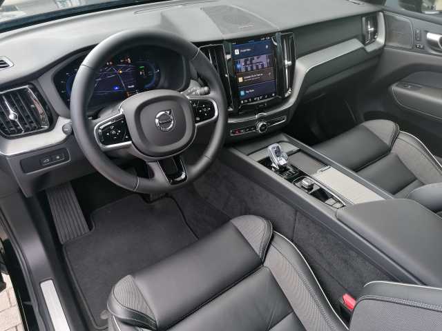 Volvo  T6 Twin Engine AWD Plus Black Edition