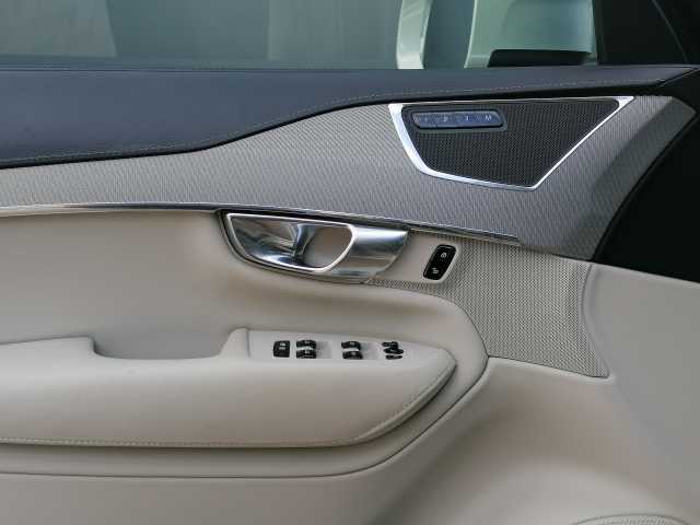 Volvo  B5 D AWD Inscription 7-Sitzer