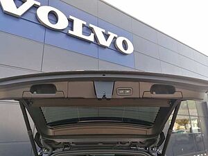 Volvo  T8 AWD Recharge Ultimate Black Edition