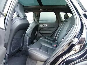 Volvo  T8 AWD Recharge Ultimate Black Edition