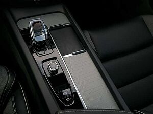 Volvo  T6 AWD Plus Black Edition Recharge