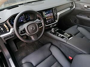 Volvo  T8 AWD Recharge Ultimate Dark