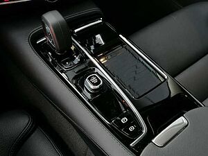 Volvo  T8 AWD Recharge Ultimate Dark