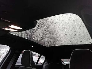 Volvo  Ultimate Pure Electric 2WD
