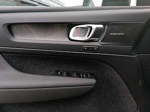 Volvo  Ultimate Pure Electric 2WD
