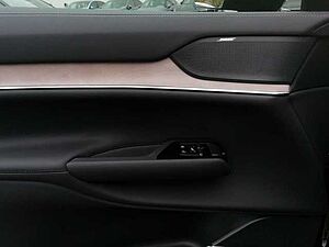 Volvo  Twin Motor AWD Ultra 7-Sitzer
