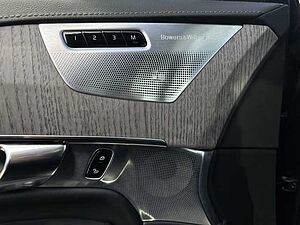 Volvo  B5 D AWD Inscription, Pano, 7-Sitzer uvm.