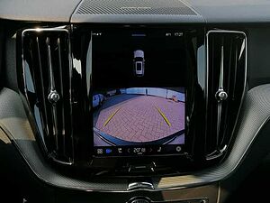 Volvo  B5 D AWD R-Design, Pano. , AHK uvm.