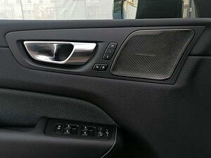 Volvo  T6 AWD Ultimate Black Edition Recharge
