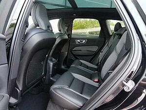 Volvo  T6 AWD Ultimate Black Edition Recharge