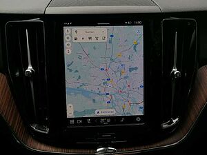 Volvo  T6 AWD Twin Engine Plus Dark