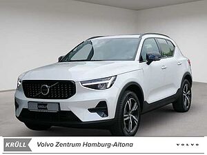 Volvo  T2 2WD Plus Dark, Navi, Kamera uvm.