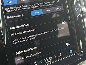 Volvo  T8 AWD Twin Engine Plus Black Edition