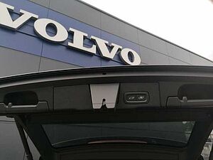 Volvo  T8 AWD Twin Engine Plus Black Edition