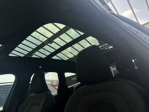 Volvo  T8 AWD Twin Engine Plus Black Edition