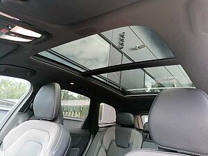 Volvo  T6 Twin Engine AWD Plus Black Edition