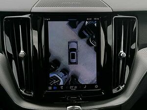 Volvo  B4 D 2WD R-Design