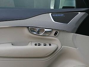 Volvo  B5 D AWD Inscription 7-Sitzer