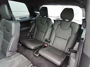 Volvo  B5 D AWD R-Design 7-Sitzer 360°, Pano uvm.