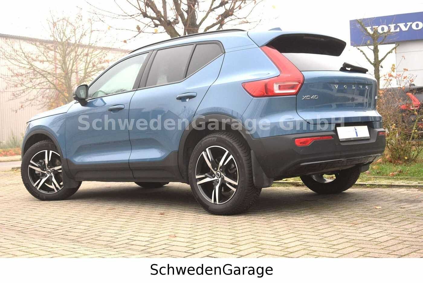 Volvo  Plus Dark 2WD AHK, Assistenzpakete