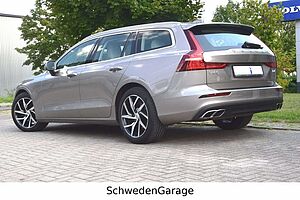 Volvo  Kombi Momentum Pro AWD