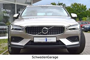 Volvo  Cross Country Plus AWD